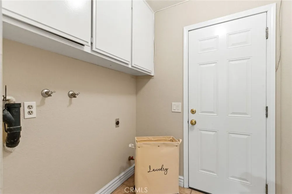 6573 E North View Drive Anaheim Hills, CA 92807