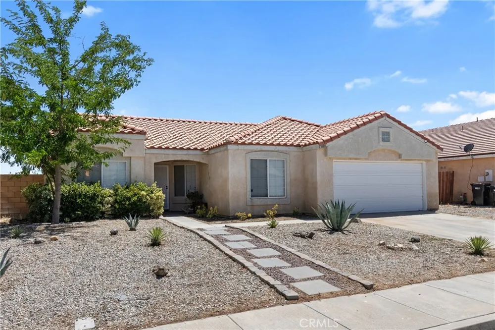 3106 Old Country Rosamond, CA 93560