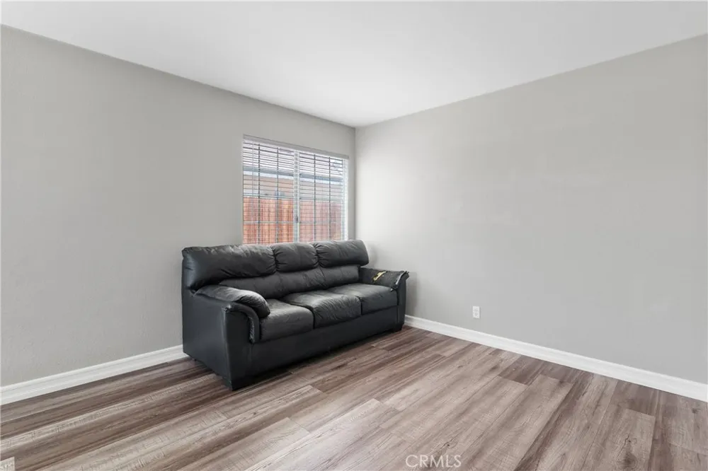 3106 Old Country Rosamond, CA 93560