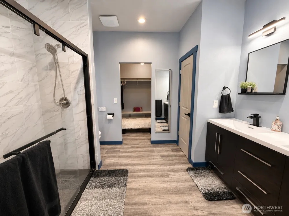 574 Weatherwax Loop NE Ocean Shores, WA 98569