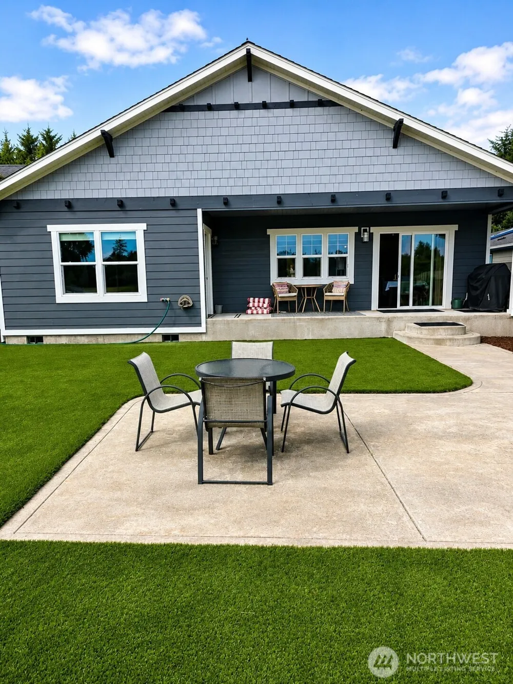 574 Weatherwax Loop NE Ocean Shores, WA 98569