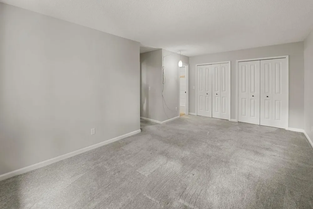 5942 Fernwood Street Shoreview, MN 55126