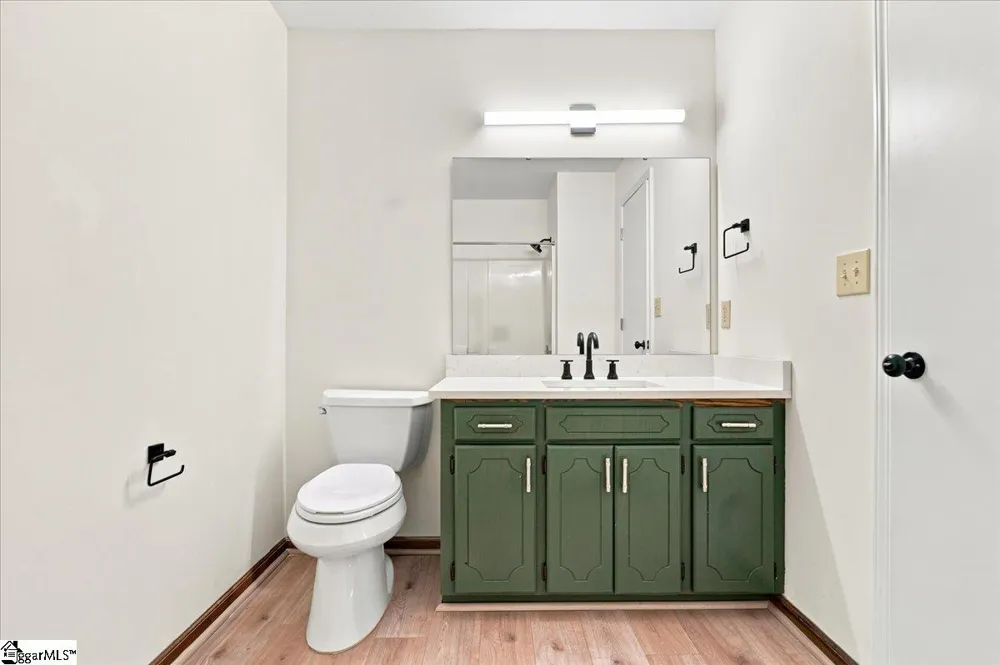 803 Quillen Avenue Fountain Inn, SC 29644