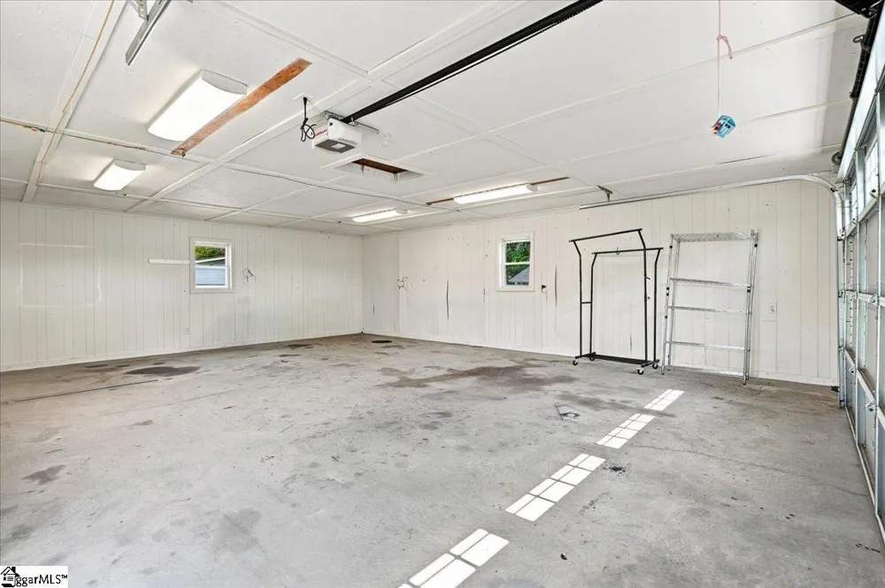 803 Quillen Avenue Fountain Inn, SC 29644