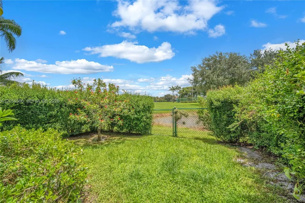 1851 SW 116th Way Miramar, FL 33025