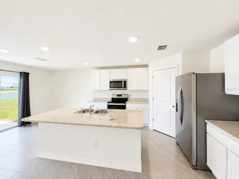 10642 CHIPPEWA DRIVE Parrish, FL 34219