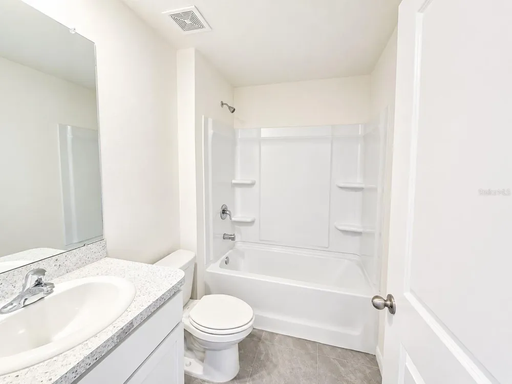 10642 CHIPPEWA DRIVE Parrish, FL 34219