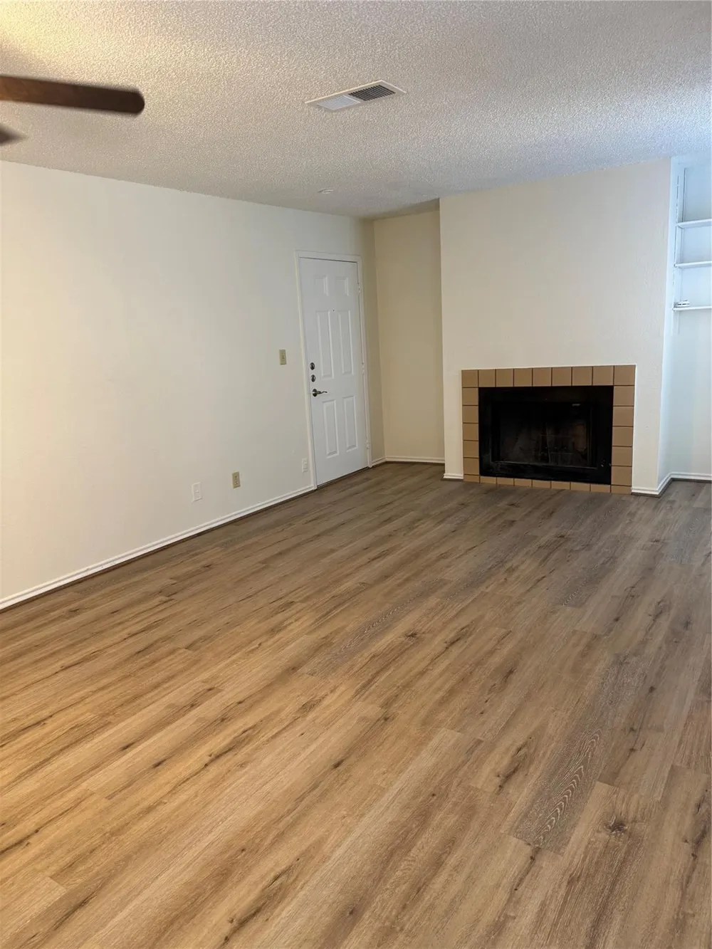 2501 Gulf Freeway #279B Dickinson, TX 77539