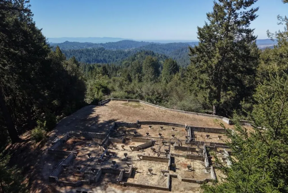 1374 Weston Ridge Road Scotts Valley, CA 95066