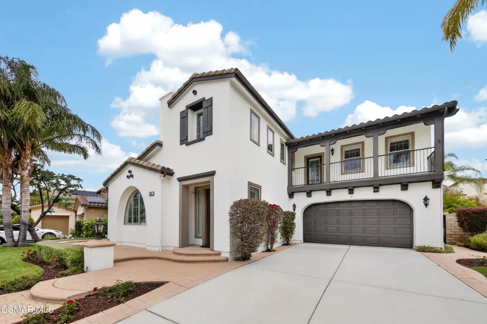 13907 Bear Fence Court Moorpark, CA 93021