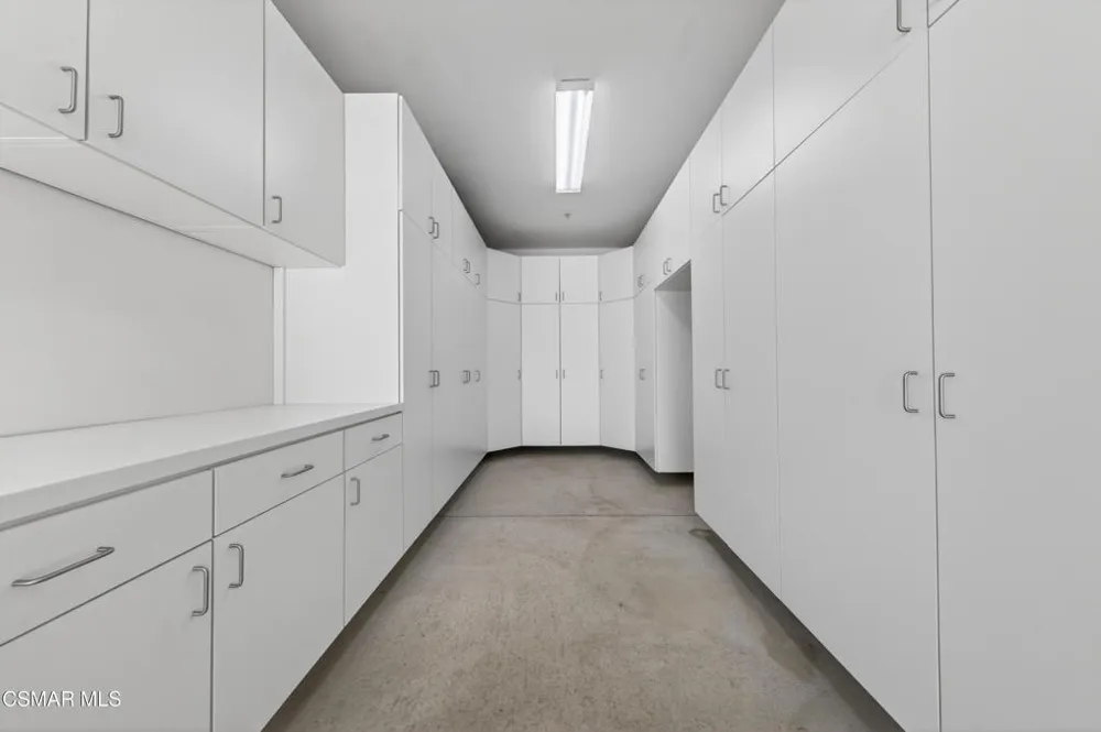 13907 Bear Fence Court Moorpark, CA 93021