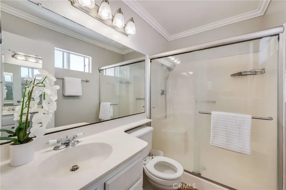 1121 Country Place Redlands, CA 92374
