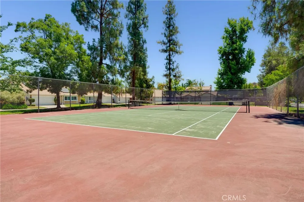 1121 Country Place Redlands, CA 92374