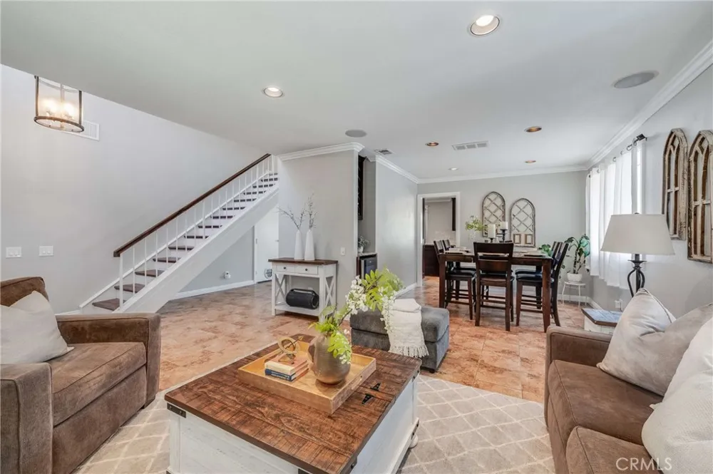 1121 Country Place Redlands, CA 92374
