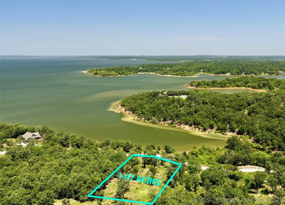 239 Patriot Pointe Eufaula, OK 74432