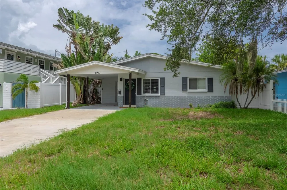 4911 CHANCELLOR STREET NE St Petersburg, FL 33703