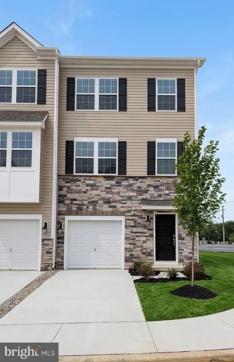 8307 BRODIE COURT