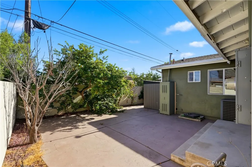 2346 W 234th W Torrance, CA 90501