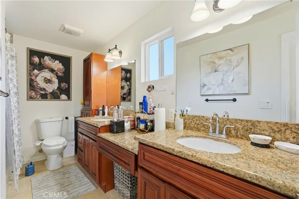 2346 W 234th W Torrance, CA 90501