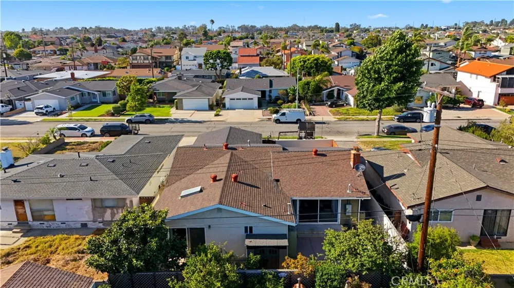2346 W 234th W Torrance, CA 90501