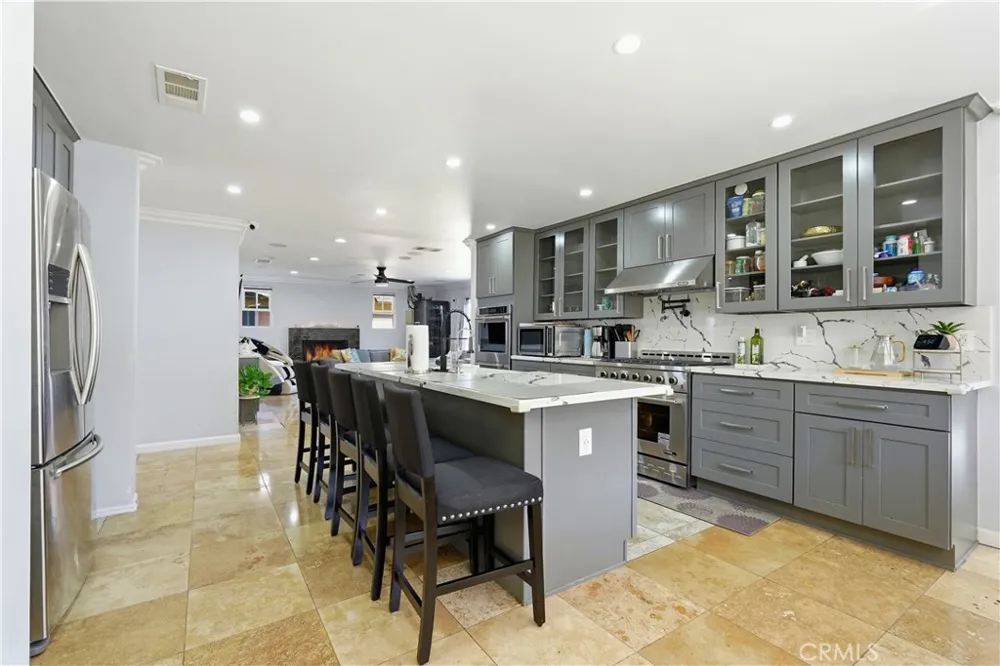 2346 W 234th W Torrance, CA 90501