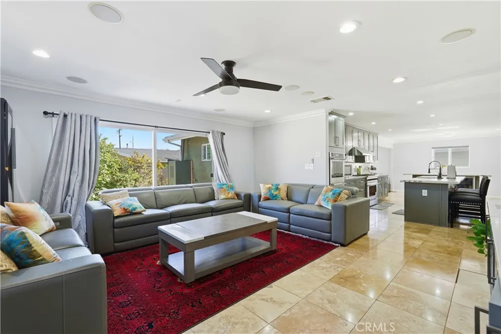 2346 W 234th W Torrance, CA 90501