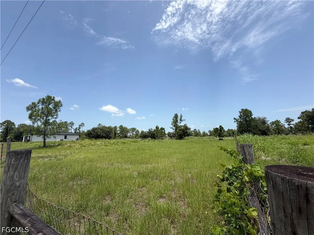 3rd Terrace Labelle, FL 33935