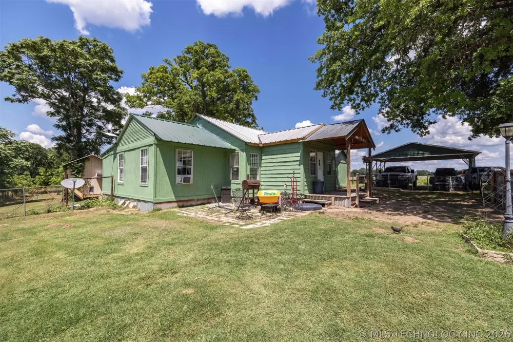 2307 County Road 3416 Byars, OK 74831