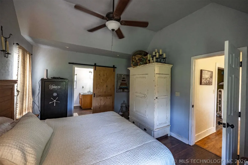 2307 County Road 3416 Byars, OK 74831