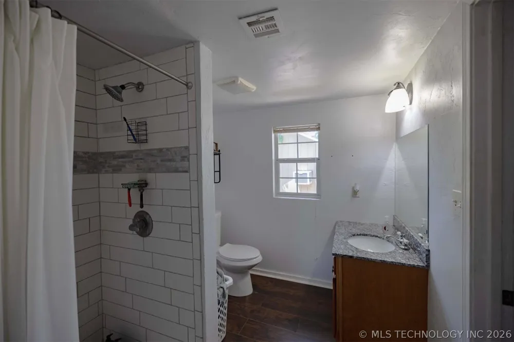 2307 County Road 3416 Byars, OK 74831