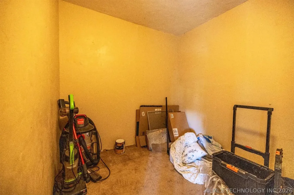 2307 County Road 3416 Byars, OK 74831
