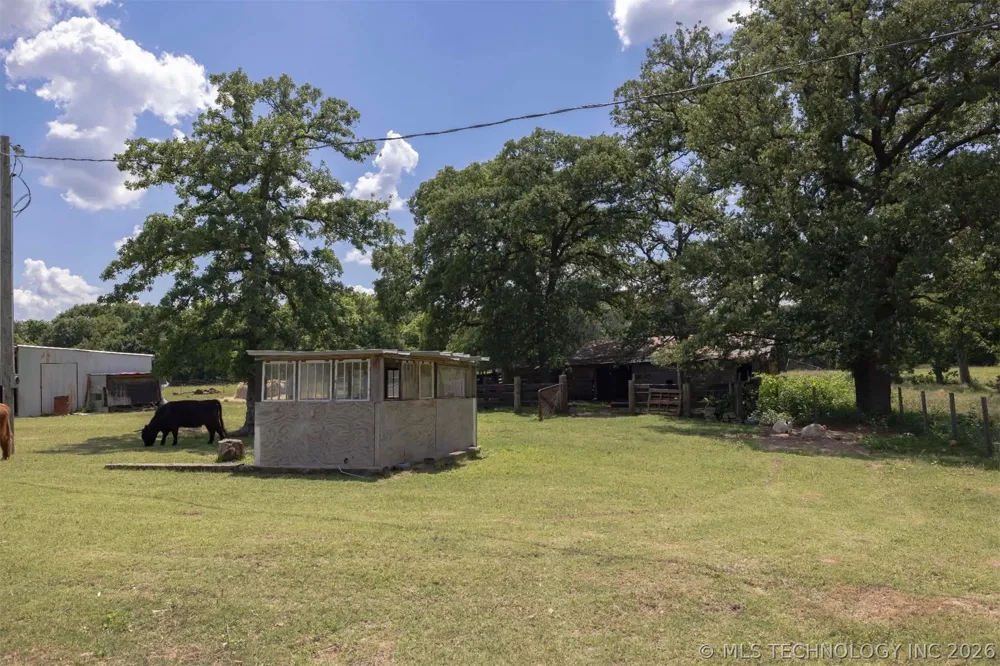 2307 County Road 3416 Byars, OK 74831
