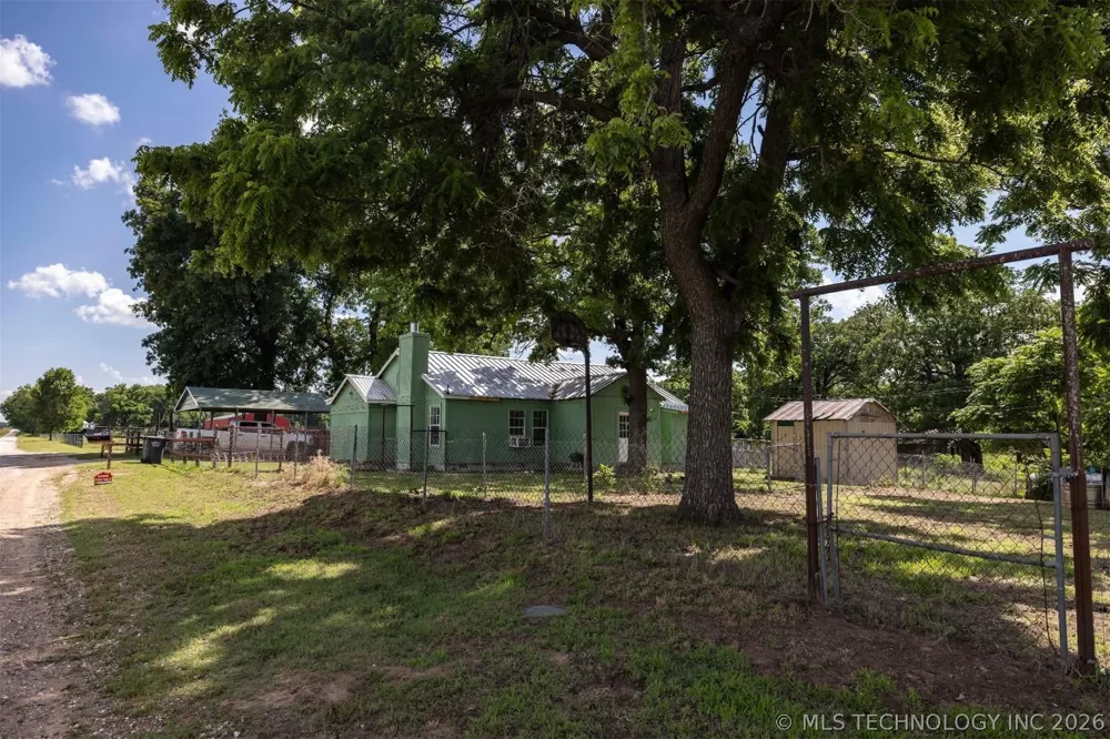 2307 County Road 3416 Byars, OK 74831