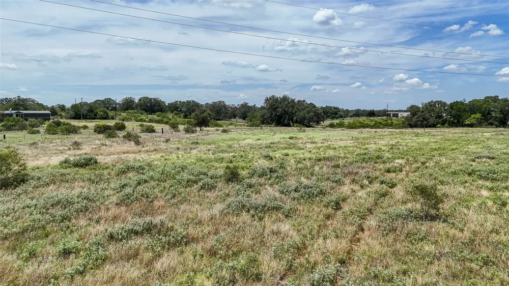 1 Fox Lane Lockhart, TX 78644