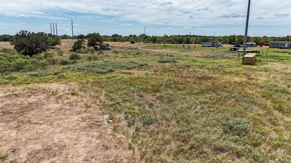 1 Fox Lane Lockhart, TX 78644