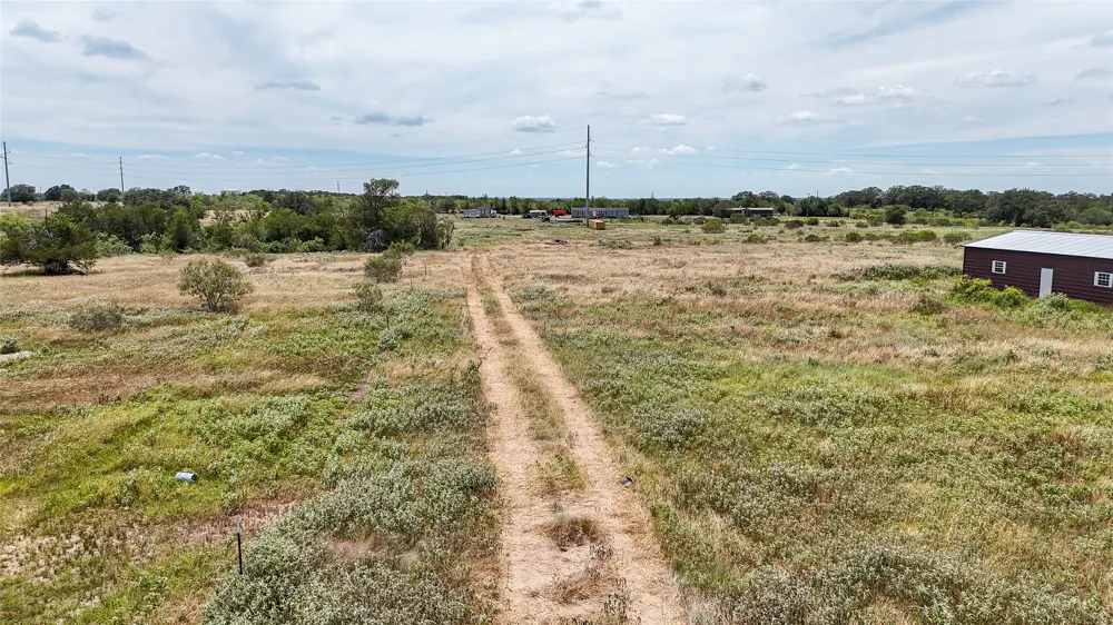1 Fox Lane Lockhart, TX 78644
