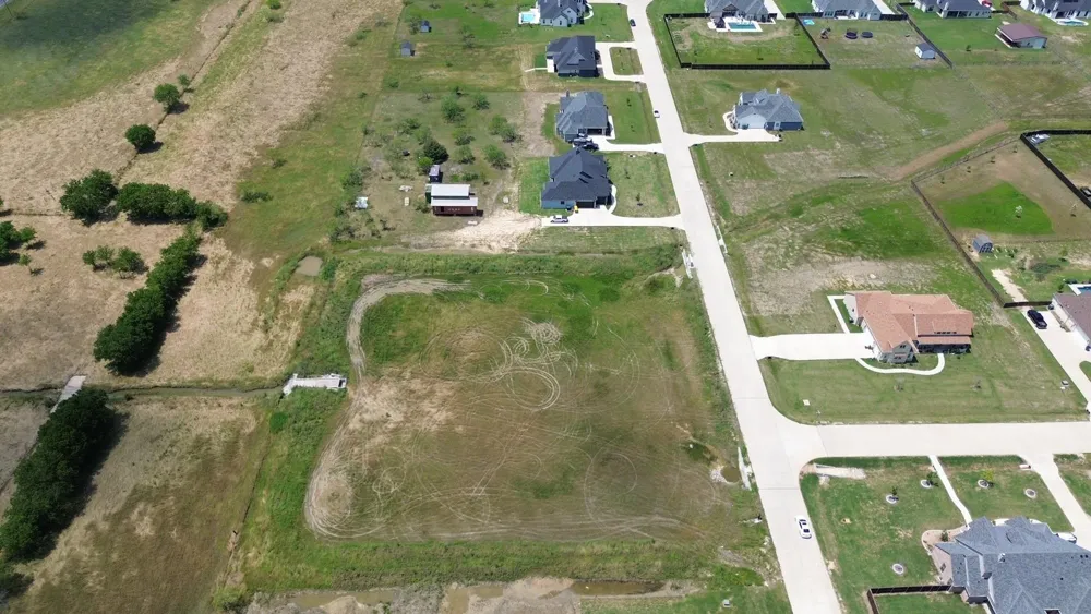 Red Tail Road Maypearl, TX 76064