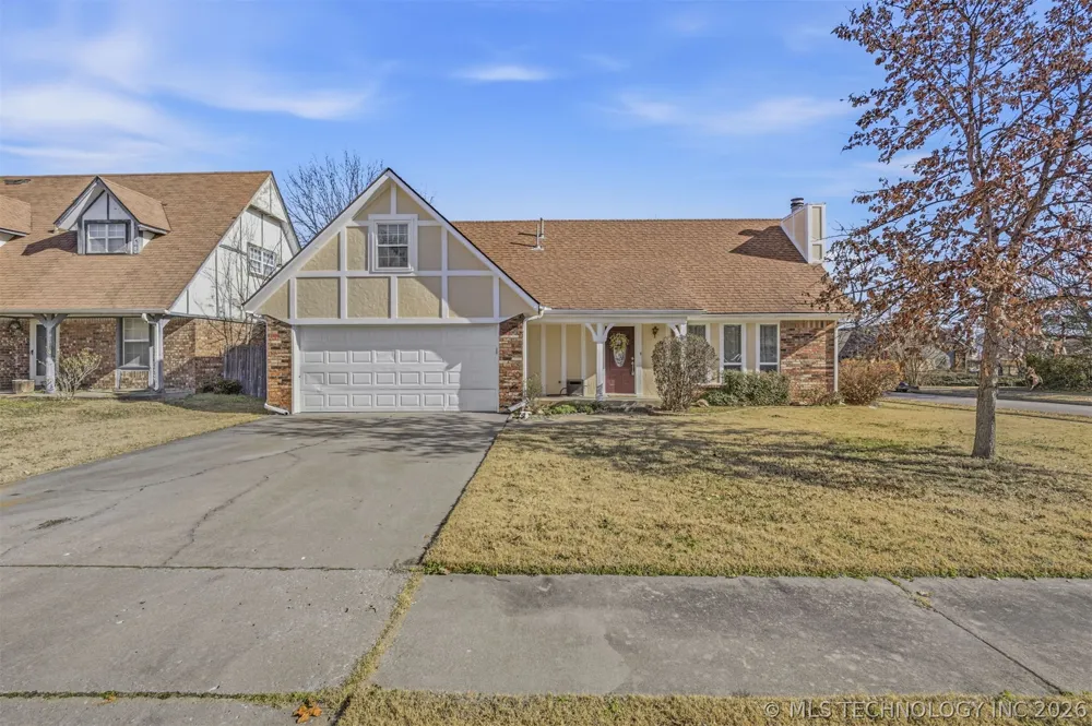 8329 118th EastAvenue Owasso, OK 74055