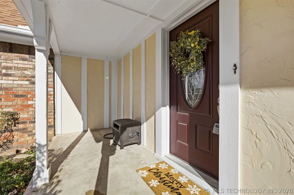 8329 118th EastAvenue Owasso, OK 74055