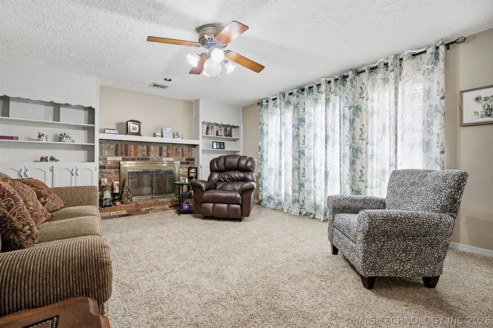 8329 118th EastAvenue Owasso, OK 74055