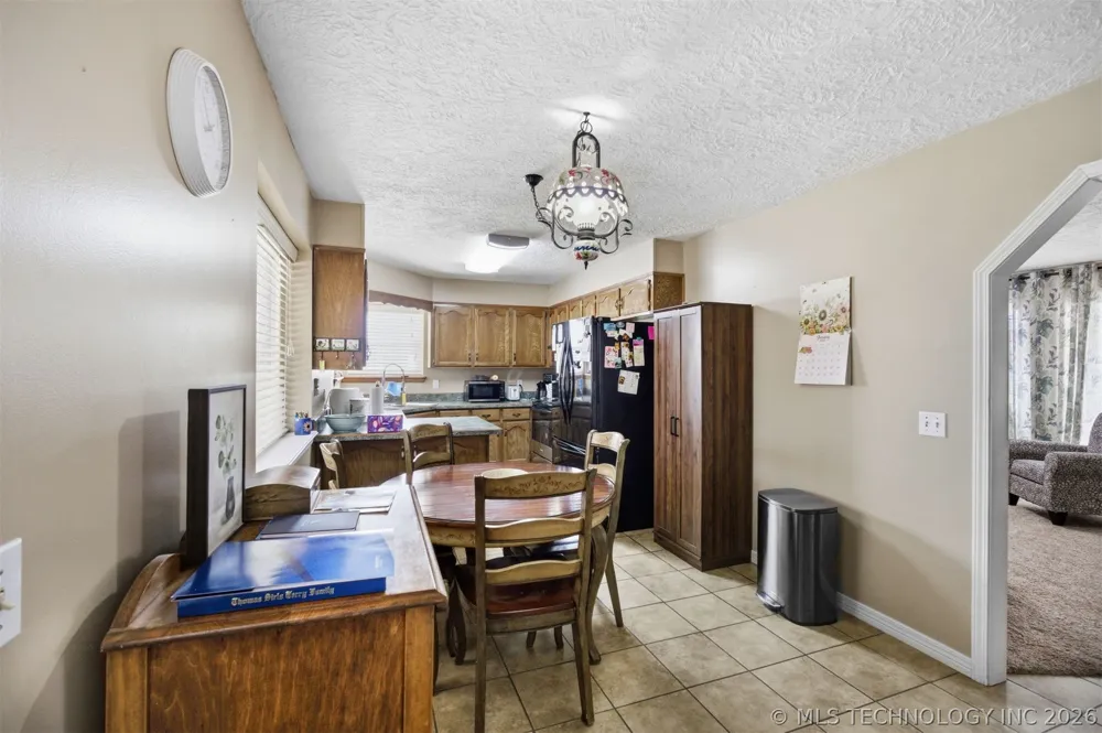 8329 118th EastAvenue Owasso, OK 74055
