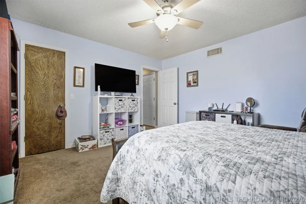 8329 118th EastAvenue Owasso, OK 74055