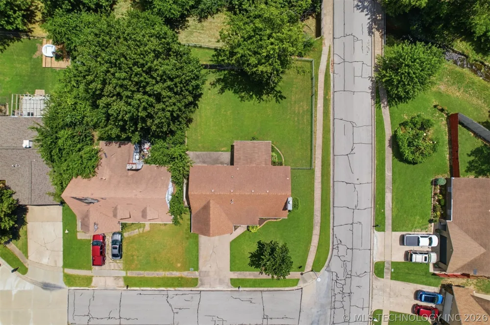 8329 118th EastAvenue Owasso, OK 74055