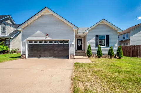 609 S Cavalcade Cir