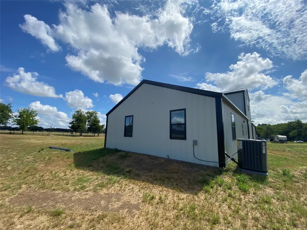 2728 GOODNIGHT BLVD Wills Point, TX 75169