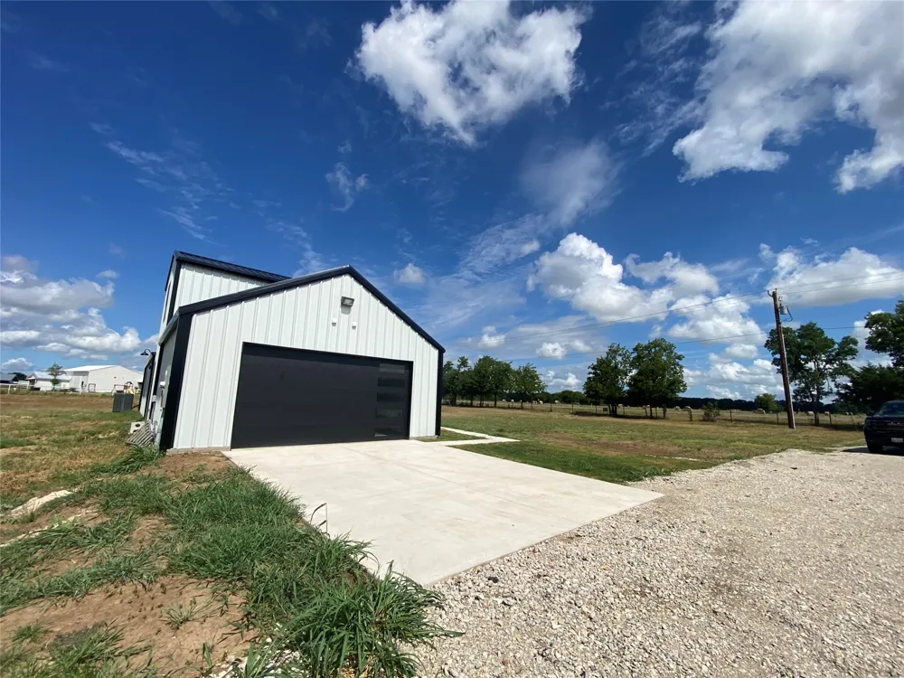 2728 GOODNIGHT BLVD Wills Point, TX 75169