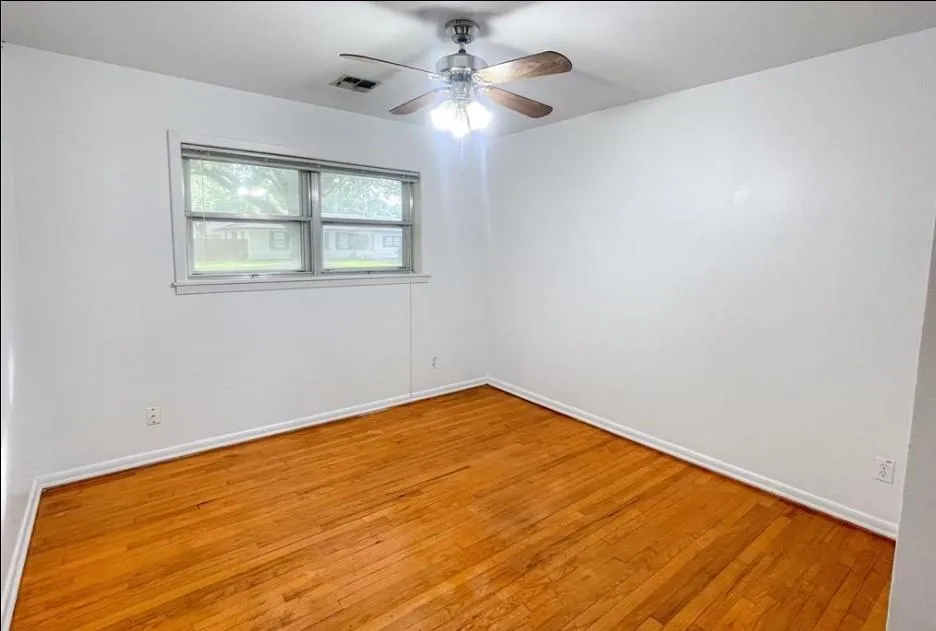 611 Frankie Wharton, TX 77488