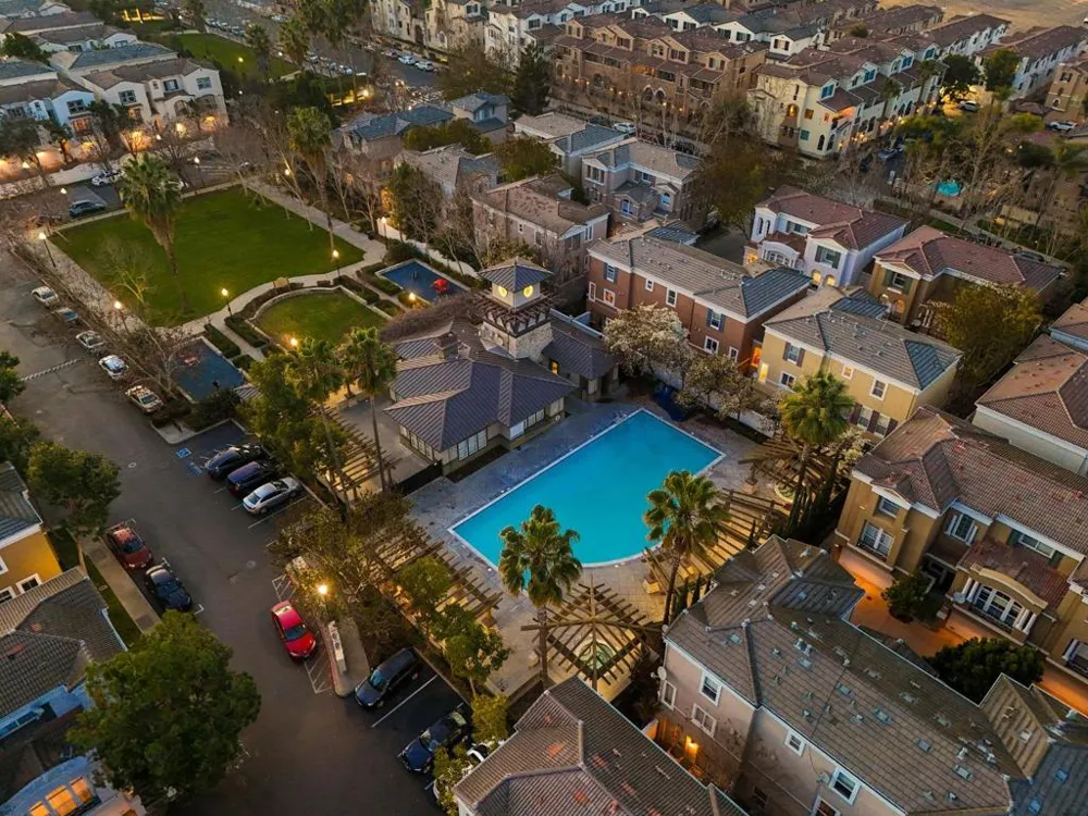 44 Moon Dance Milpitas, CA 95035
