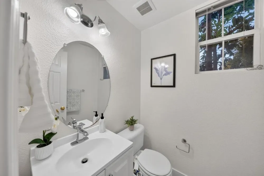 44 Moon Dance Milpitas, CA 95035