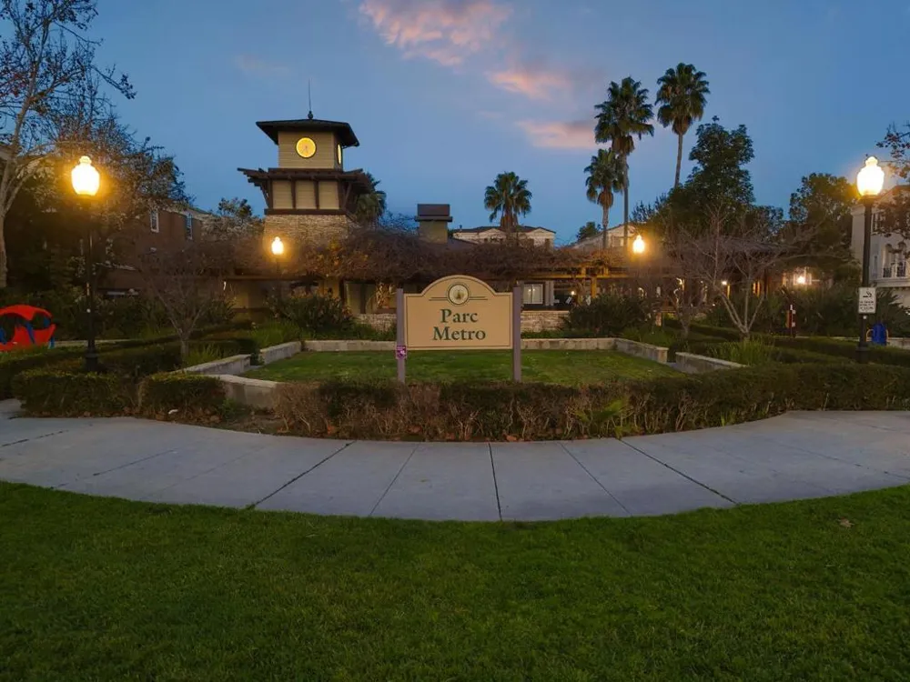 44 Moon Dance Milpitas, CA 95035